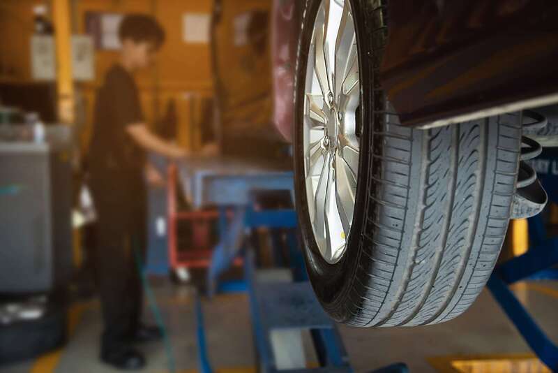 تعمیرگاه خودرو چینی درویشی در قزوین